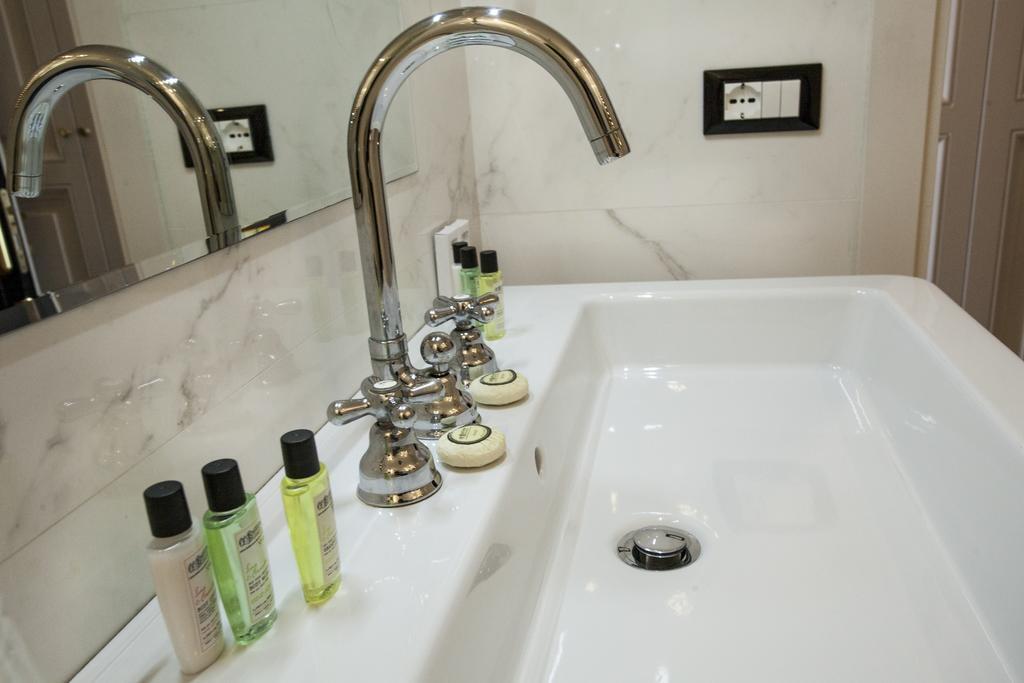 Splendor Suite Rome - Suites & Apartments Eksteriør bilde